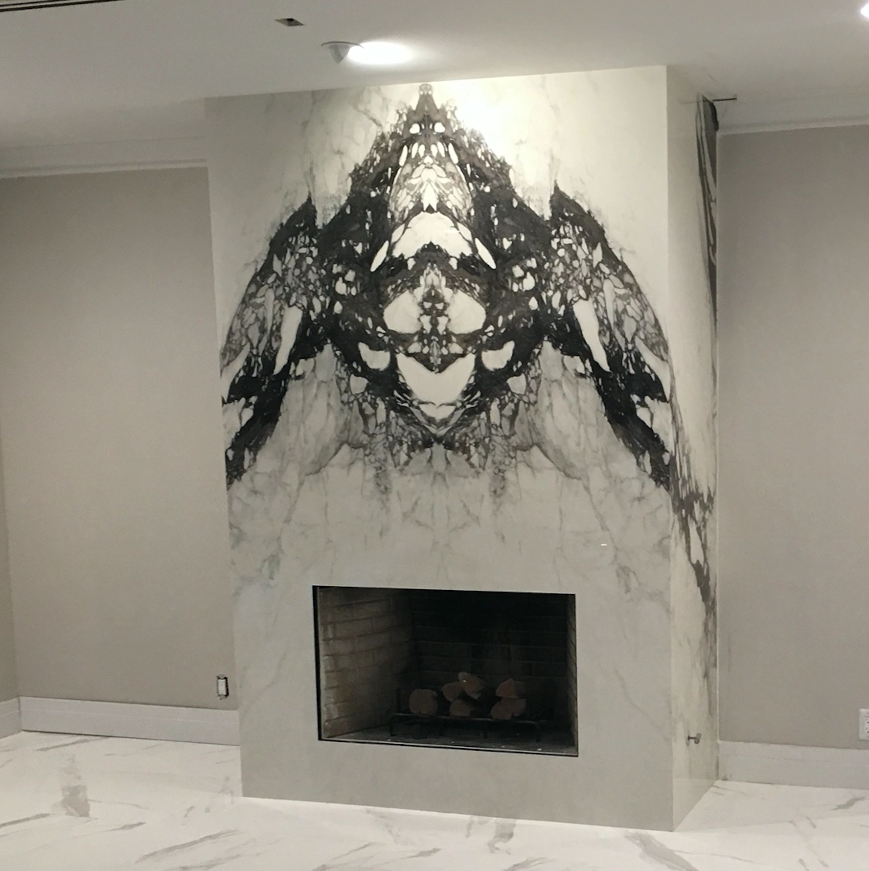 Royal Stone Paonazzo Black Vein Porcelain Slab book matched