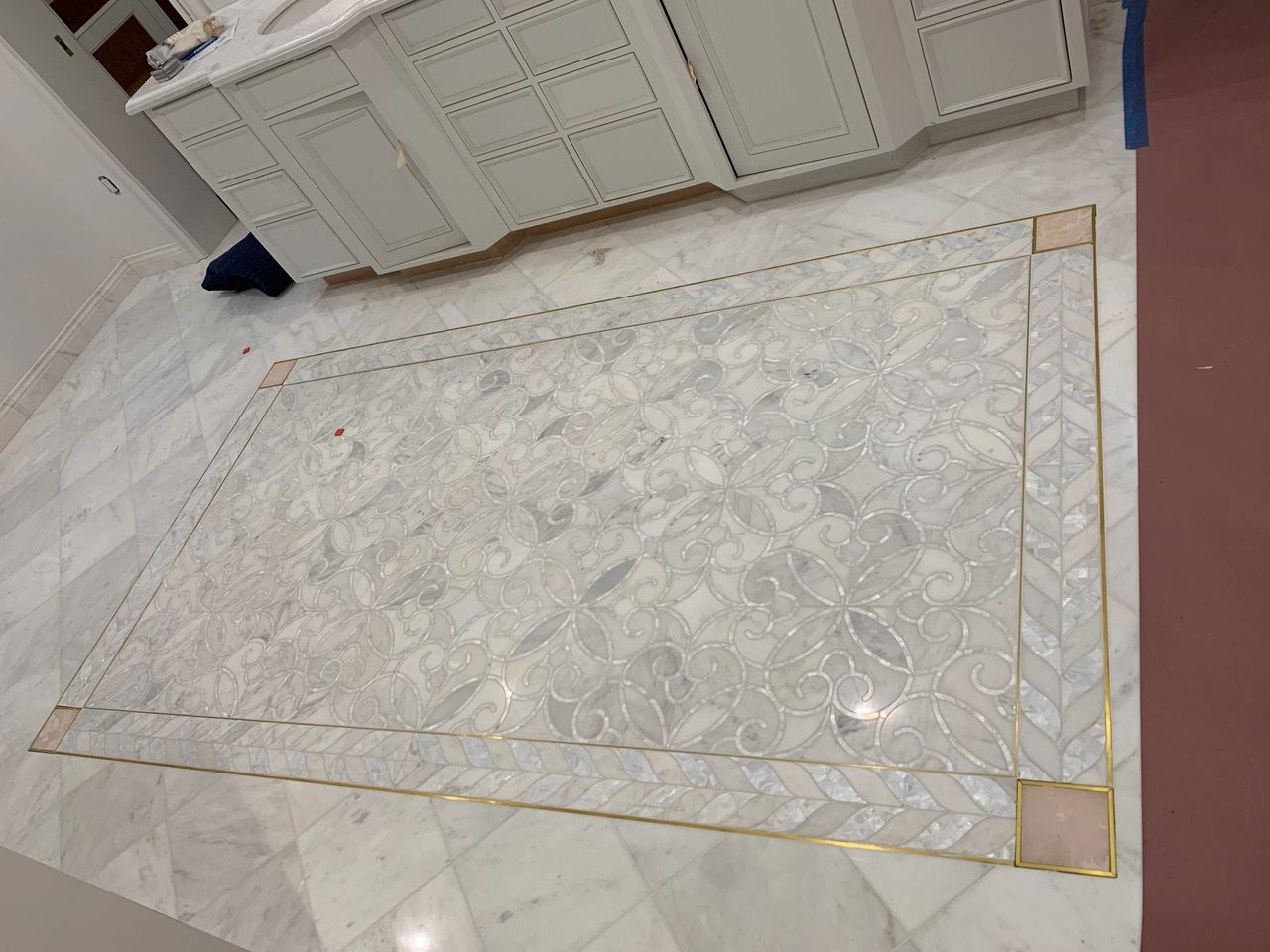 Pearl Travertine  Wholesale Distributor Of Flooring Products