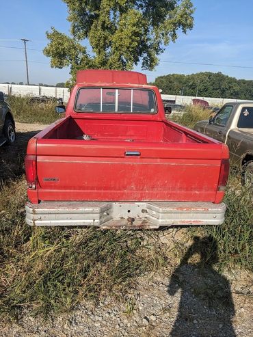 1983 FORD F 150 
FOR PARTS ONLY 