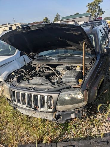 2004 JEEP CHEEROKEE 
FOR PARTS ONLY 