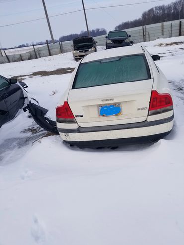 2007 VOLVO S60 FOR PARTS ONLY!