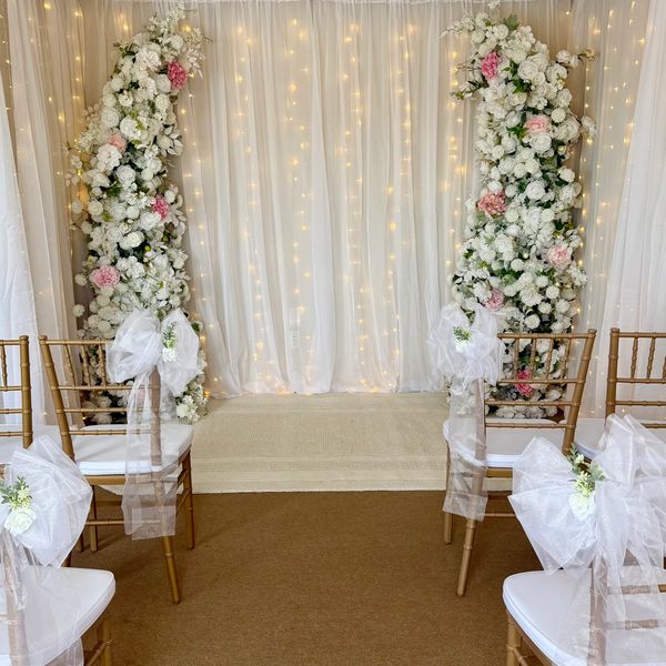 courthouse style wedding venue in Farmington Hills, MI