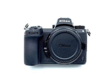 nikon camera