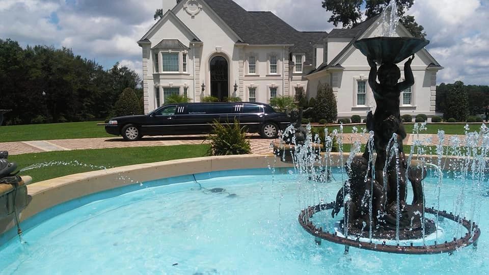 Barnew Airport, Limo & Luxury Transportation logo