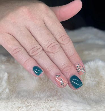 Natural green nails with art 