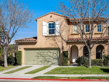 443 Camino Hermoso
3/2.5 ba