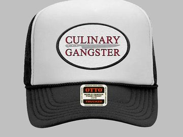 BLACK TRUCKER HAT