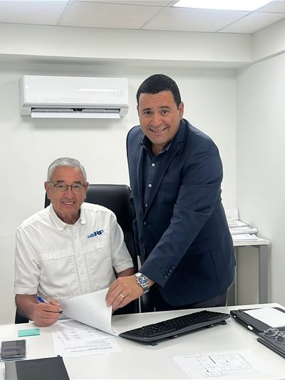 RAFAEL DIAZ, FOUNDER OF RF MAINTENANCE, & JOE (JOSE) QUINONES, GENERAL MANAGER
Facility Management 