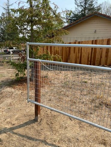 Chain link swing gate, fence, fencing
Henderson, Las Vegas, Boulder City, North Las Vegas