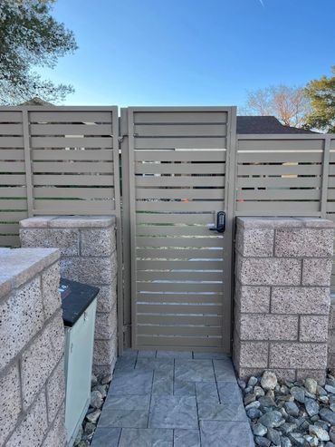 Custom fabricated horizontal gate.
Henderson, Boulder City, Las Vegas, North Las Vegas