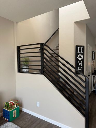 Custom interior staircase handrail.
horizontal, Henderson, Las Vegas, boulder city, fabrication