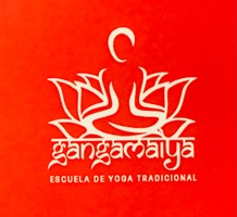 Gangamaiya Escuela de Yoga