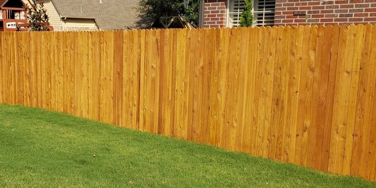 Fence Staining in the Broken Arrow & Tulsa area. Fence Painting near me. Stain Fence Company Tulsa.