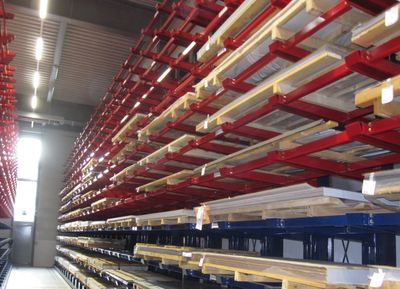 Wie hoch ist die Traglast eines Kragamregals