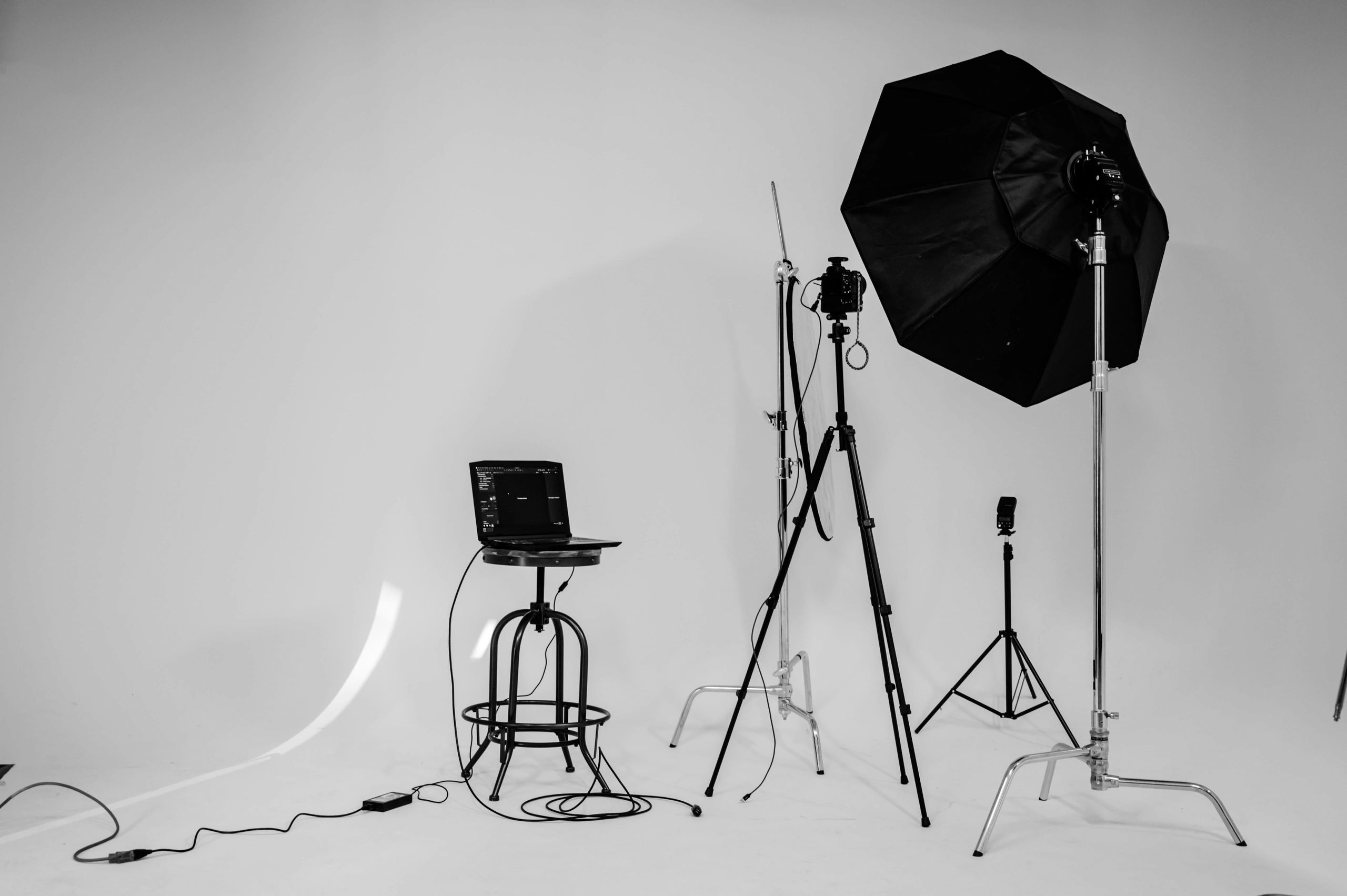 Estudio de fotografía artística estilo fine art y clave baja en San Lorenzo Paraguay 