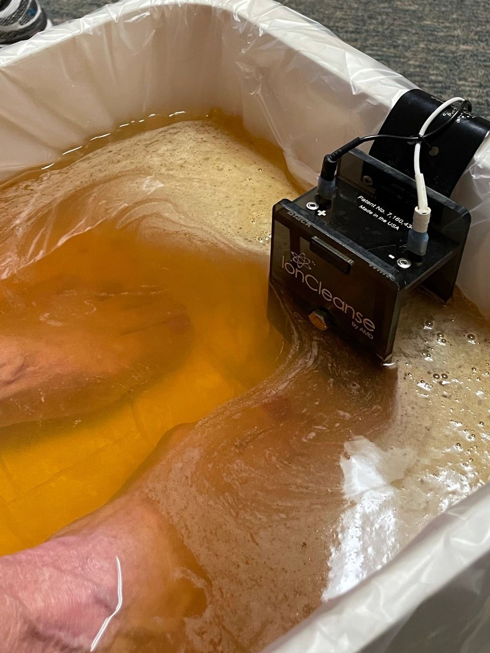 //img1.wsimg.com/isteam/ip/ce7b4d77-be61-4c55-a67c-10e073562a61/Bath%20Lymphatic.JPEG/:/cr=t:30.85%25,l:20.51%25,w:64.9%25,h:64.9%25/rs=w:1300,h:800