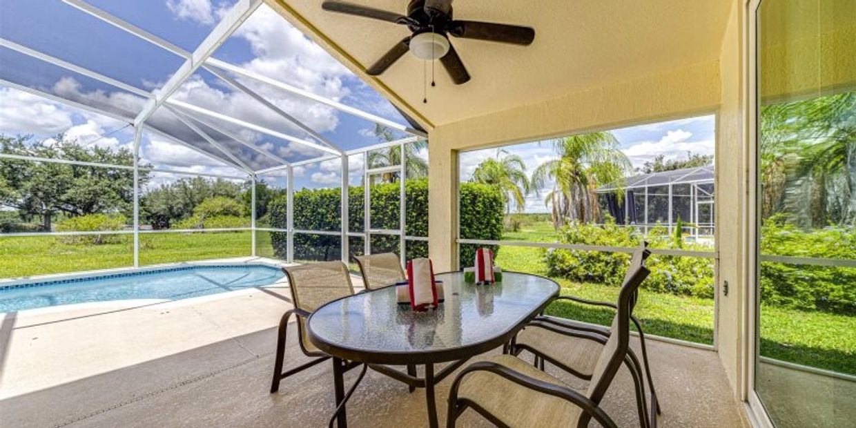 Pool & Patio

Private pool and patio area at Gleneagles Drive Villa

Outdoor lounge and dining space by the pool in Davenport villa