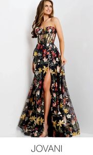 Stylish Prom and Homecoming Dresses at The Loft Boutique