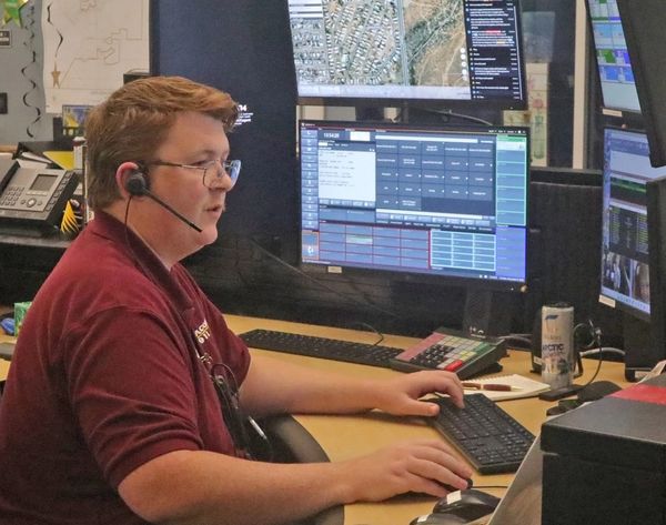 Jacob Chapman, a SEACOM Dispatcher 1 and Certified Trainer Oﬃcer.