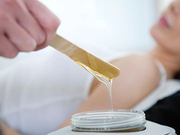 Downtown Santa Barbara waxing salon for men and women 