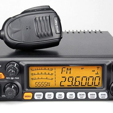 Why Truckers Should Pick a High Power CB Radio