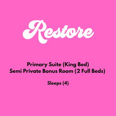 Text on a pink background describing a suite with beds and sleeping capacity.