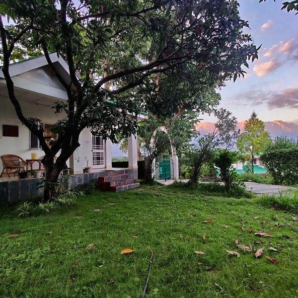 Vihaan Valley Cottage Kangra