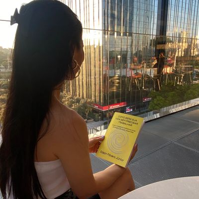 Livro sobre a Vida com o uso da inteligência artificial