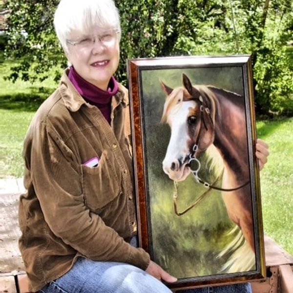 Mary Olson with her horse painting 