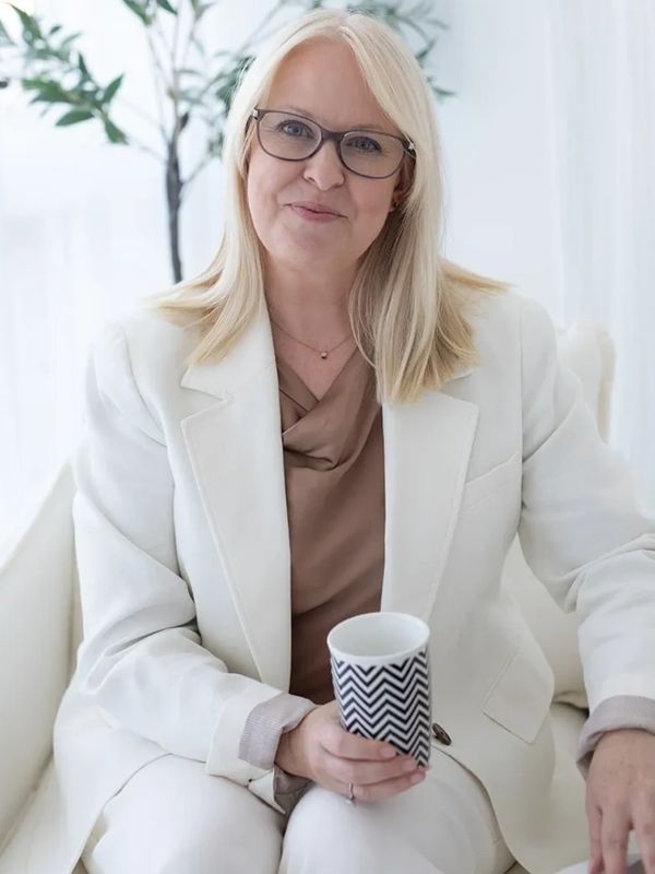 Thank you from friendly Laura, CEO