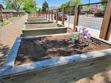 2026 Summer Kids Raised Garden! Pets4People will invite youths to design & create a beautiful garden