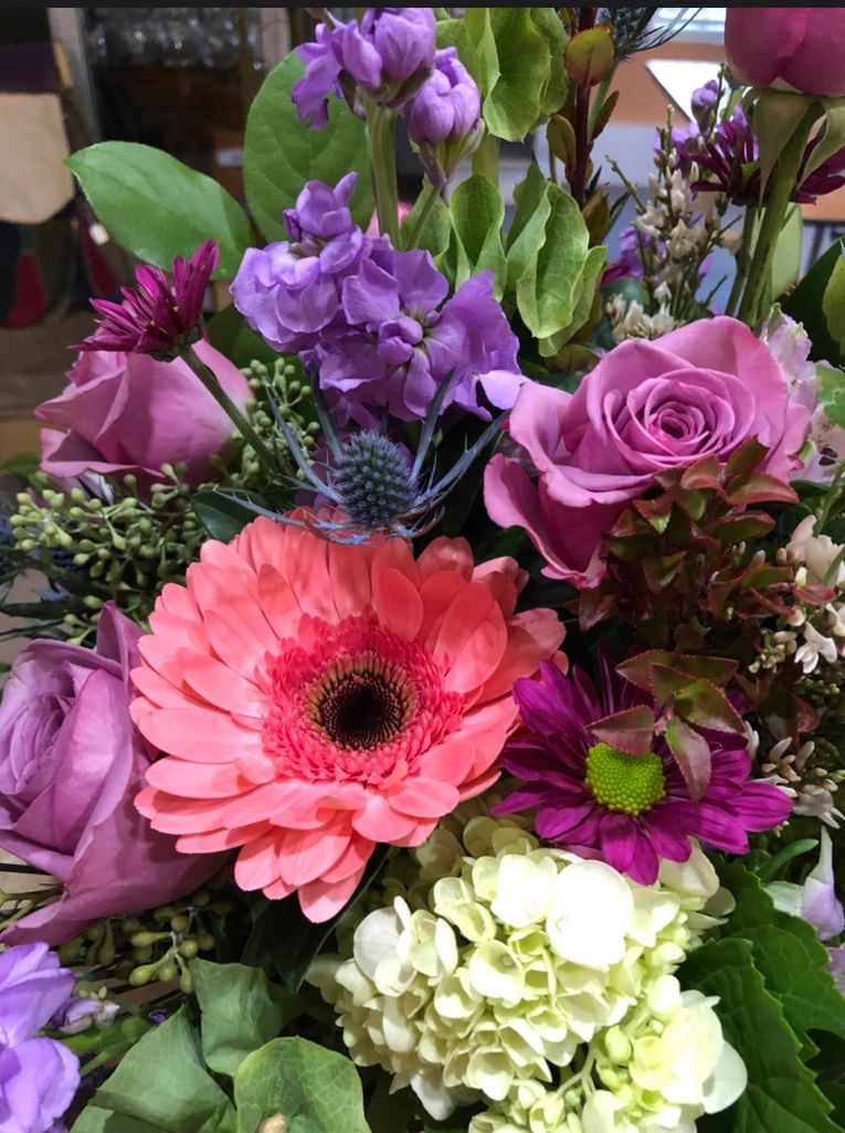 Howards The Flower Shop