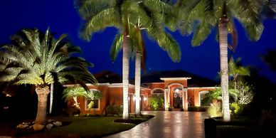 Bradenton Landscape Lighting, Outdoor Lighting, Lanai Lights, Pool Deck Lights