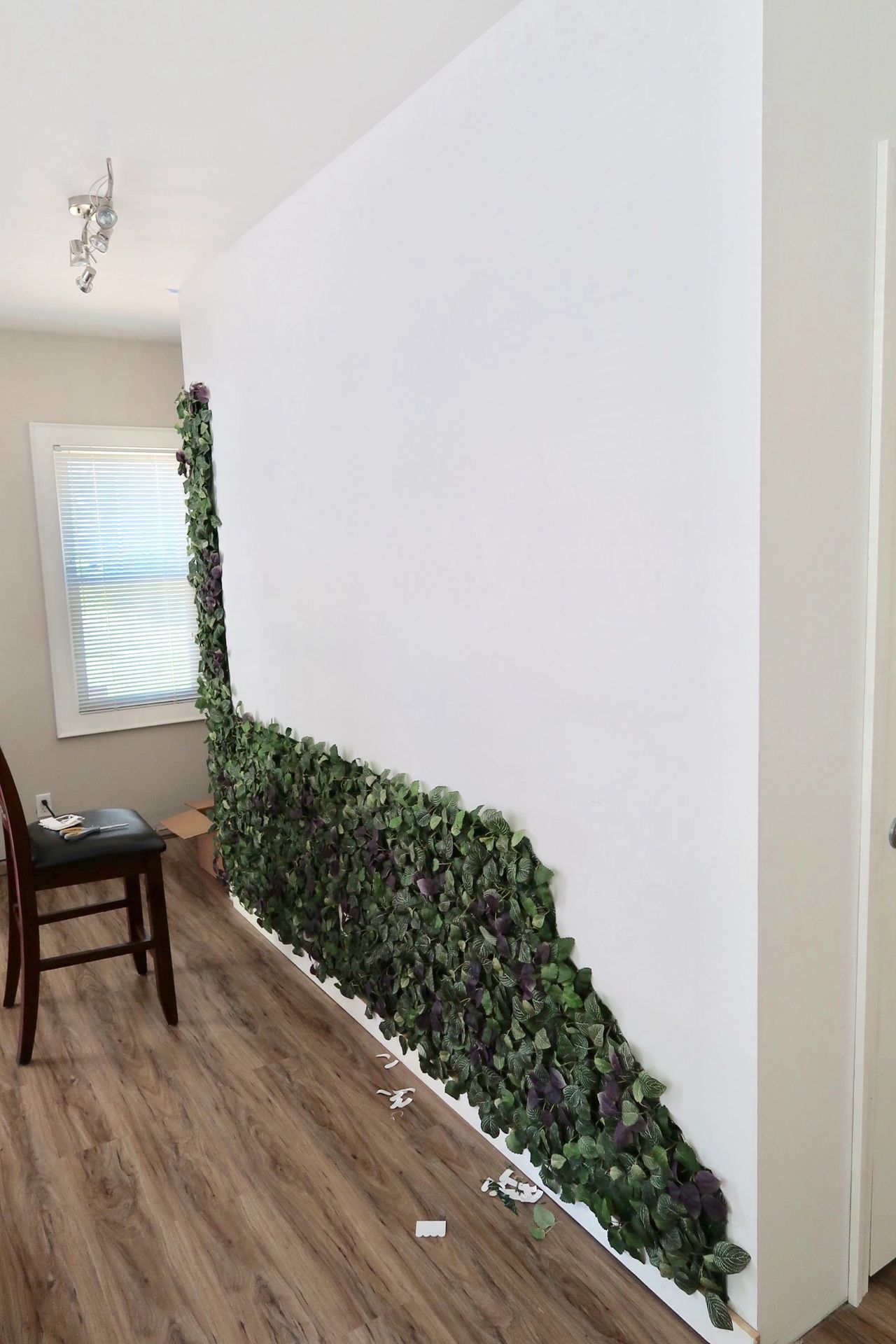 How to make an indoor faux living wall, image size:1280x1920