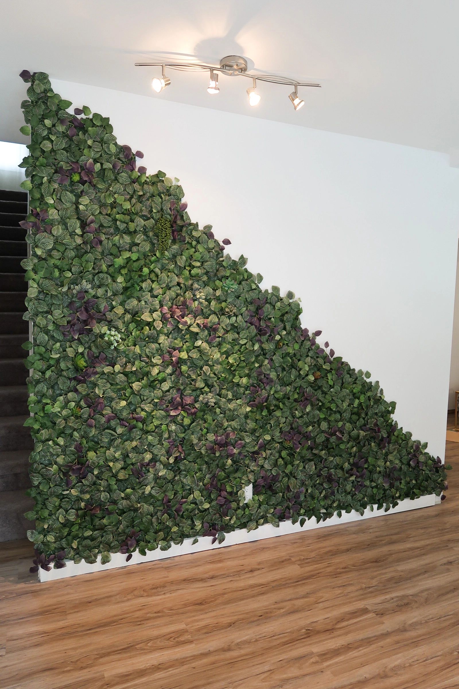 How to make an indoor faux living wall