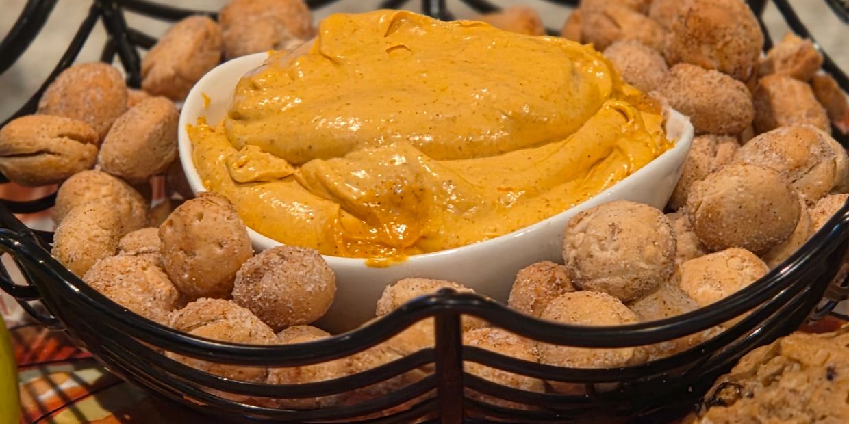 Pumpkin Patch Crunch Mix with OTC Crackers Cinnamon Bites