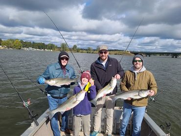 A picture of a family going on fishing