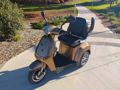 XLT 3Whl Mobility Scooter
