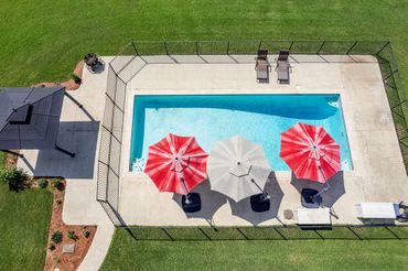 Looking for a home with a pool in Victoria TX? I can help!