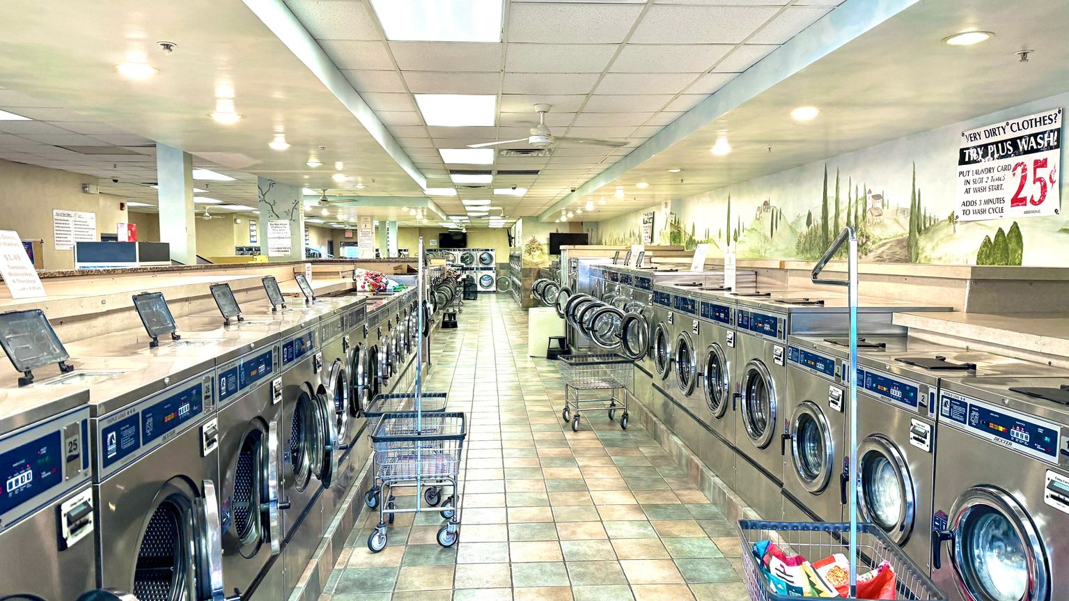 Time To Wash Laundromat photo 9