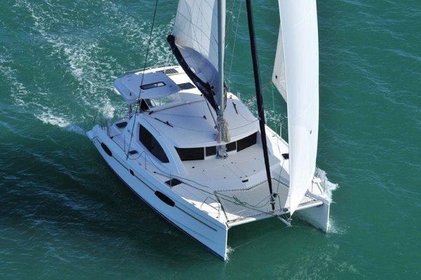 IZAN Private Langkawi Yacht Charter, Day Cruising with Nice Breeze During a Private Langkawi Honey 