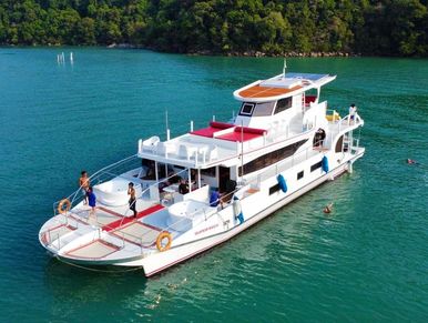 private yacht malaysia