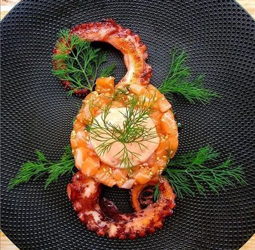 BIO SALMON TATAR WITH SESAME AND DILL, PANFRIED OCTOPUS AND CHILI JOGHURT
