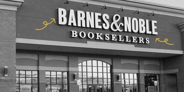 Barnes &amp; Noble Booksellers storefront in black and white.
