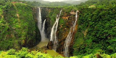 Jog Falls, also known as Gersoppa Falls, is a stunning waterfall located in the Shimoga district of 