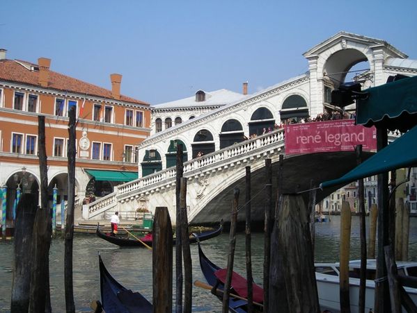 Rialto Bridge  on the Grand Canal in Venice, Veneto, Italy
