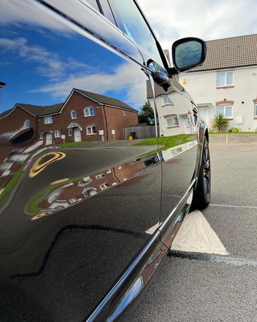 Range Rover valet Cardiff, best detailer in Cardiff