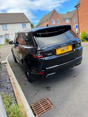 Range Rover valet Cardiff, best detailer in Cardiff