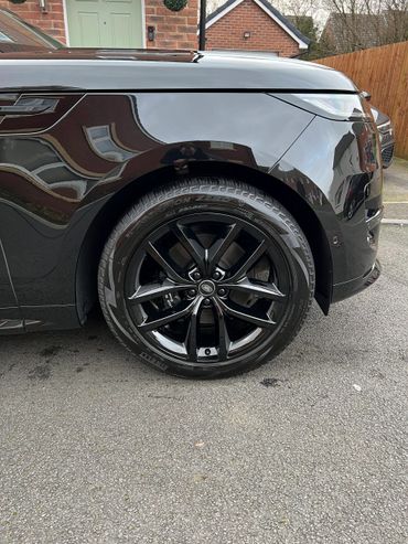 2024 Range Rover Sport, new car ceramic detail. Machine Polish
