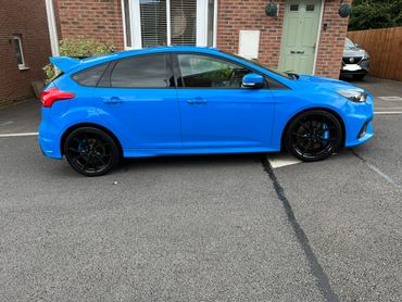 Interior valet near me, cardiff, south wales, detail, car, paintwork, machine polish